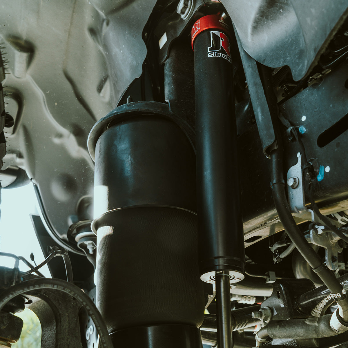 Jeep Gladiator (Jt) 2019 - Present 4.0" Upgraded Dynamic Lift Kit With Piggyback Shocks